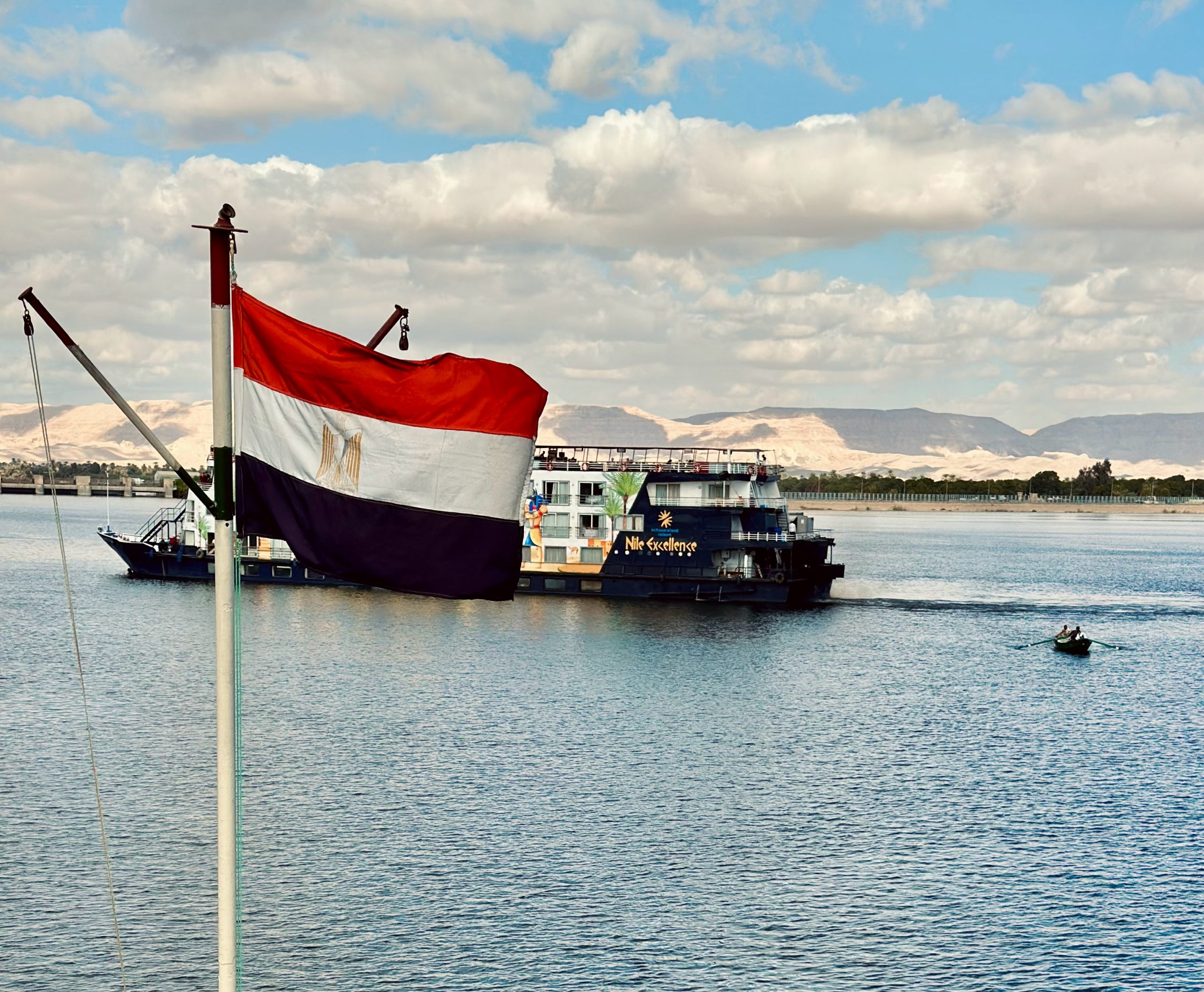 Estrategia LacasadelochoTravel